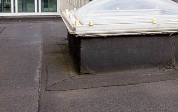 disadvantages of Knotting flat roofs