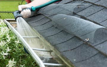 Knotting gutter cleaning costs